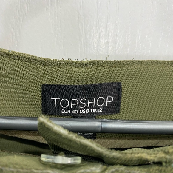 High waisted wide legged pant - Picture 2 of 3